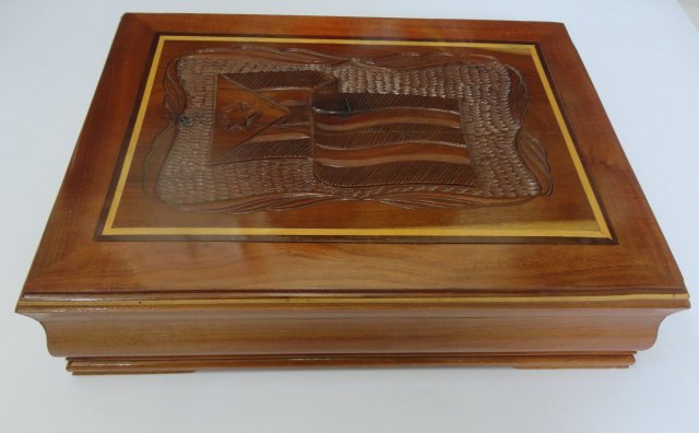 HUMIDOR - Kubánská vlajka